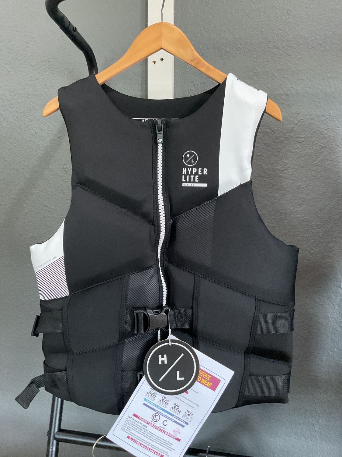HL Men’s Logic HRM Vest Black, Size: Medium