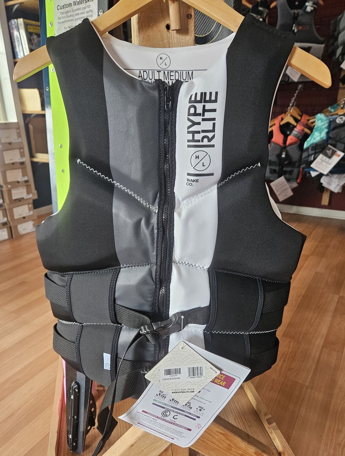 2024 Hyperlite Men's Logic Vest, Size: Medium