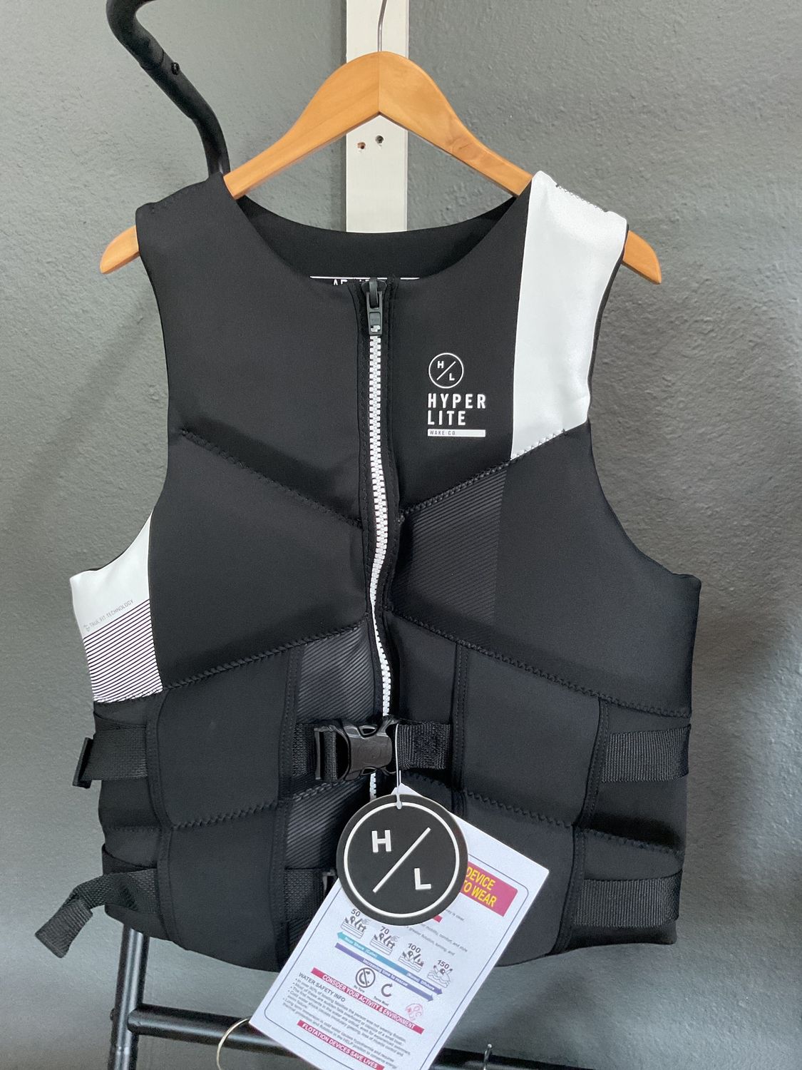 HL Men’s Logic HRM Vest Black, Size: Medium