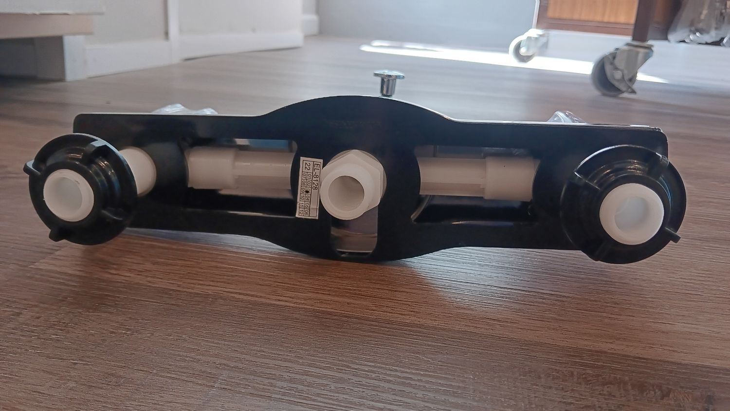 8" Plastic Tub/Shower Diverter, Style: Inline