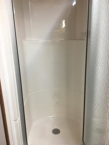 32" 2pc Shower