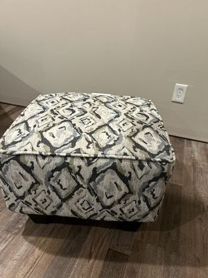 Syracuse Bellshill Ocean Ottoman