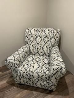Syracuse Bellshill Ocean Accent Chair