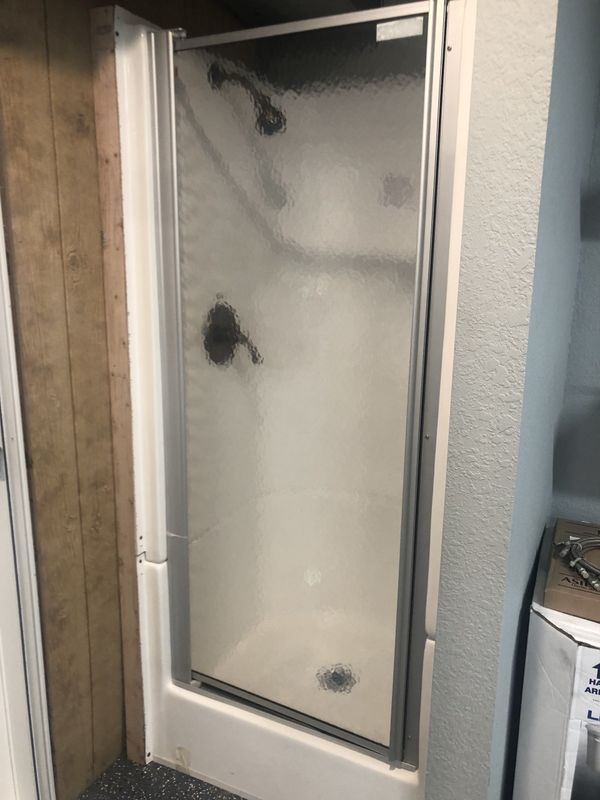 32" Shower Door