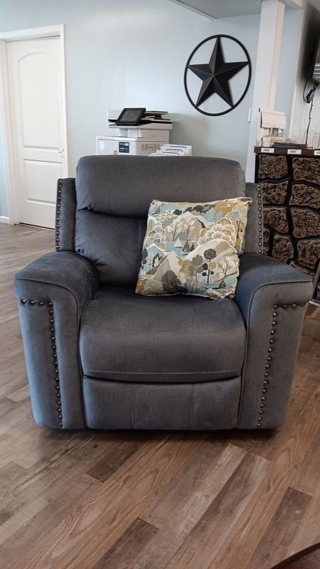 Marshall Basra Steele Rocker/Recliner