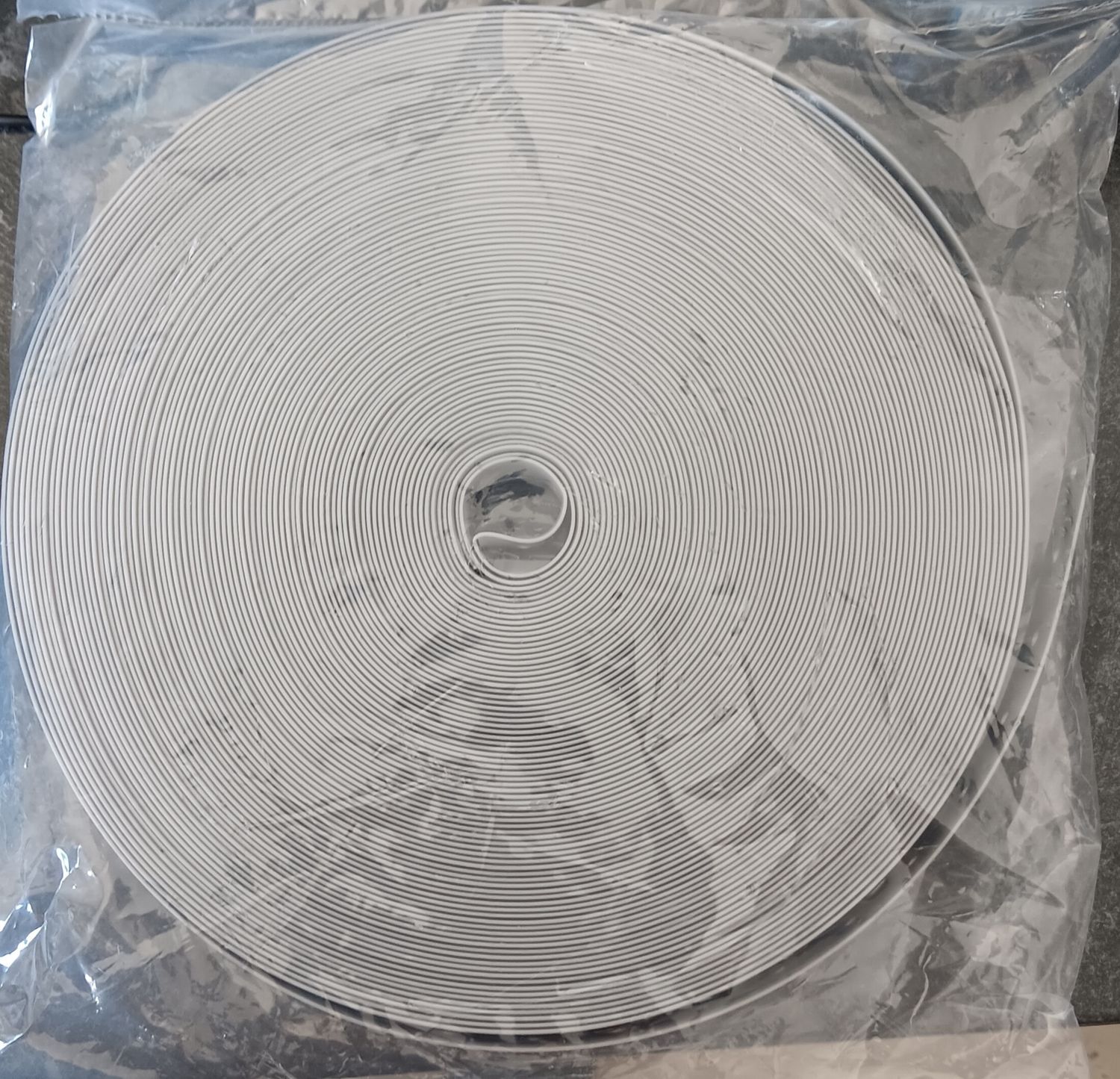 3/4 x 100 Plastic Hanger Strap