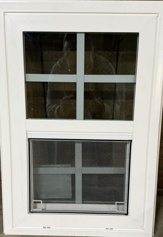 14x21 Vinyl Grided Window - Cordell