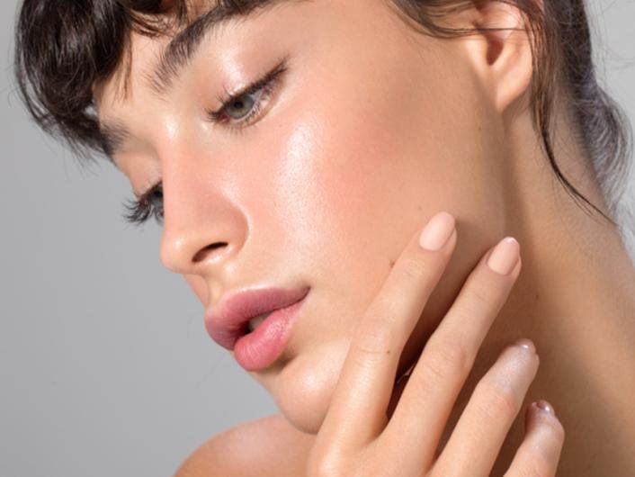GLOW UP - Facial+Lifting+Laminado y perfilado de cejas