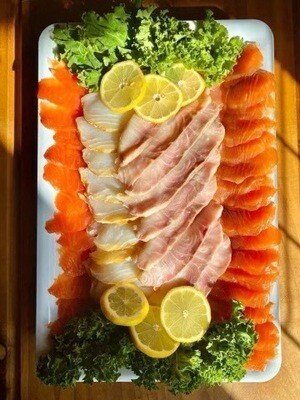 Assorted Smoked Fish (salmon, trout, sturgeon, captain) / Ассорти (семга, форель, осетрина, капитан)