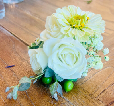 Lake Orion Prom Corsage Pick Up May 31st 10-12