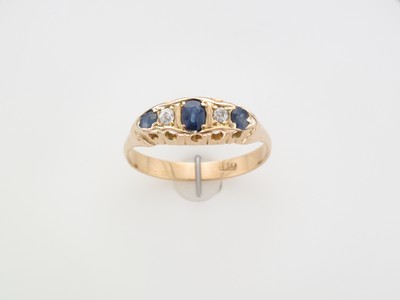 18 carat Victorian sapphire and diamond ring