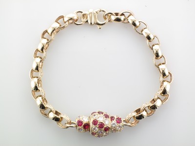 9 carat yellow gold bead and belcher bracelet