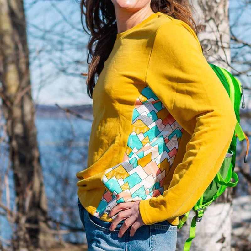 Golden Range Crewneck