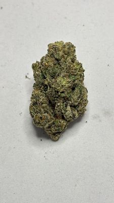 THCA Flower Hybrid- Layer Cake