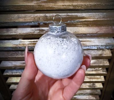 All Natural Bath -Holiday Snow Ball Bomb