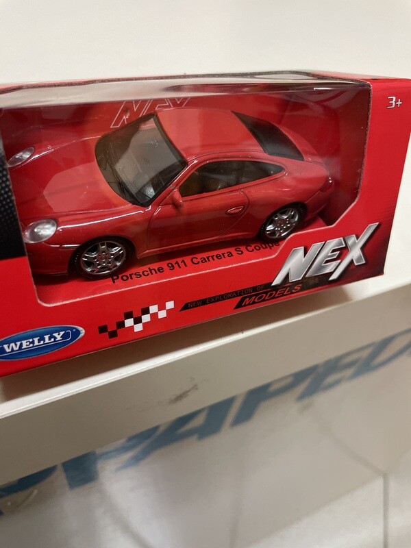 Modellino Porche 911 Carrera S Coupè nuovo