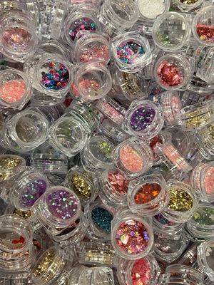 Cosmetic Glitter Body Glitter Sparkling Decoration Glitter for Hair and Nails