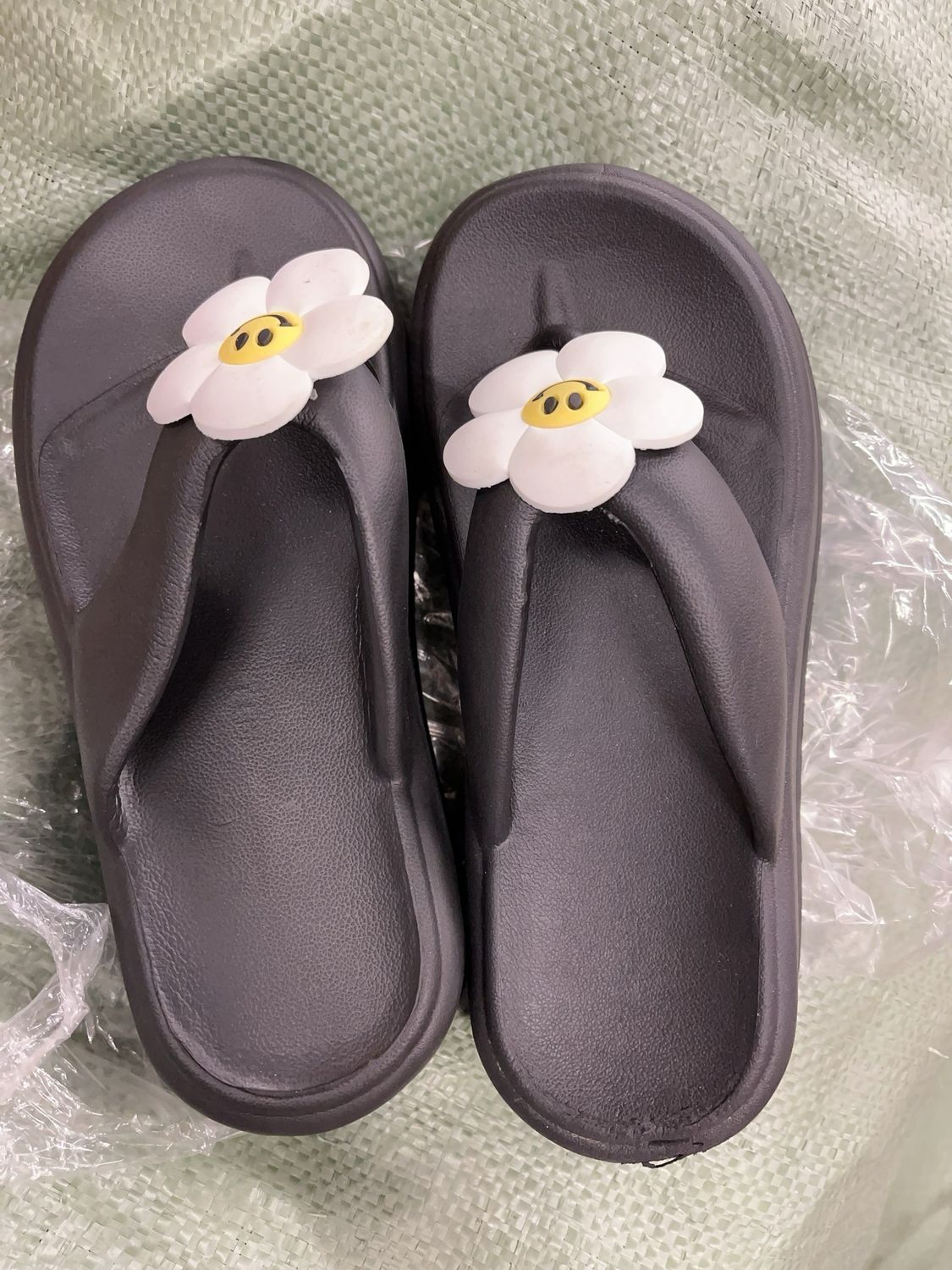 Slipper Flower Design White Or Black