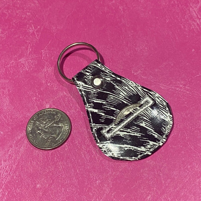 Quarter Keeper - B&amp;W