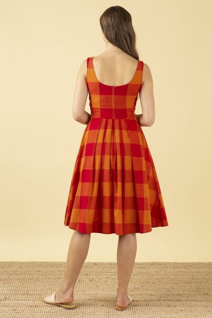 Isabelle Retro Dress - Size 16