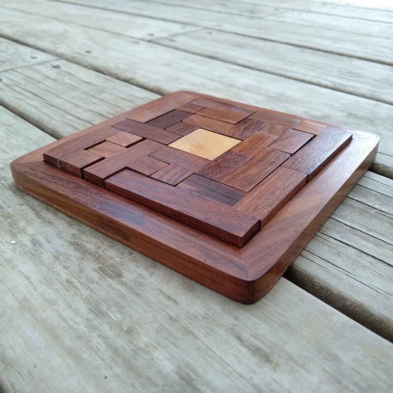 Wooden Puzzle Game - Zig Zag