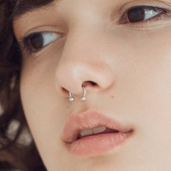 14G Circular Barbell - Titanium - 4mm Ball