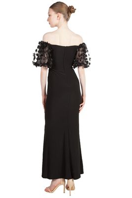 Miss Anne - Black Maxi