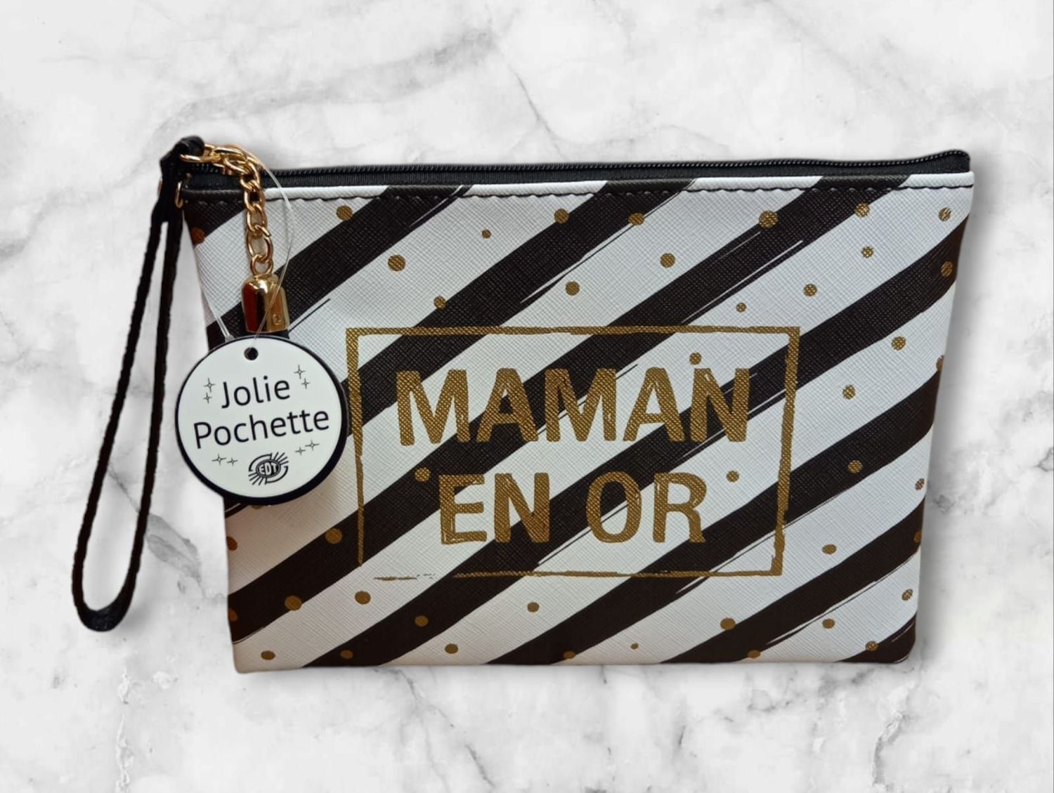 Jolie pochette maman en or