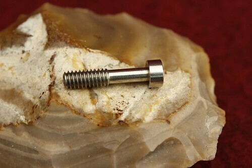 KIDD Takedown Screw