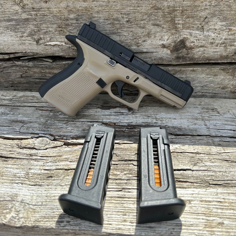 Glock 44 - Custom Coating FDE .22LR | Pre-Owned