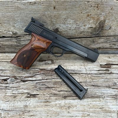 Smith &amp; Wesson Model 41 5.5” .22LR | Pre-Owned