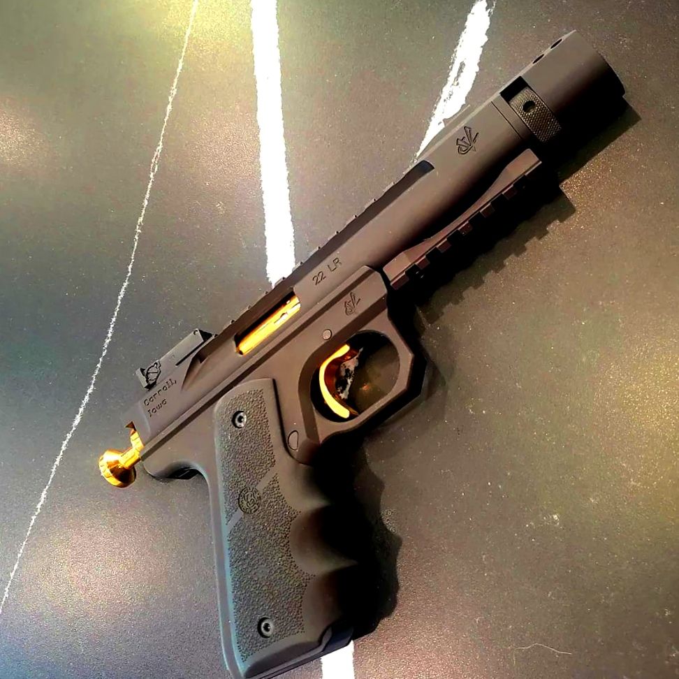 Custom Volqaurtsen Black Mamba 4.5&quot; with Gold Bolt and Trigger