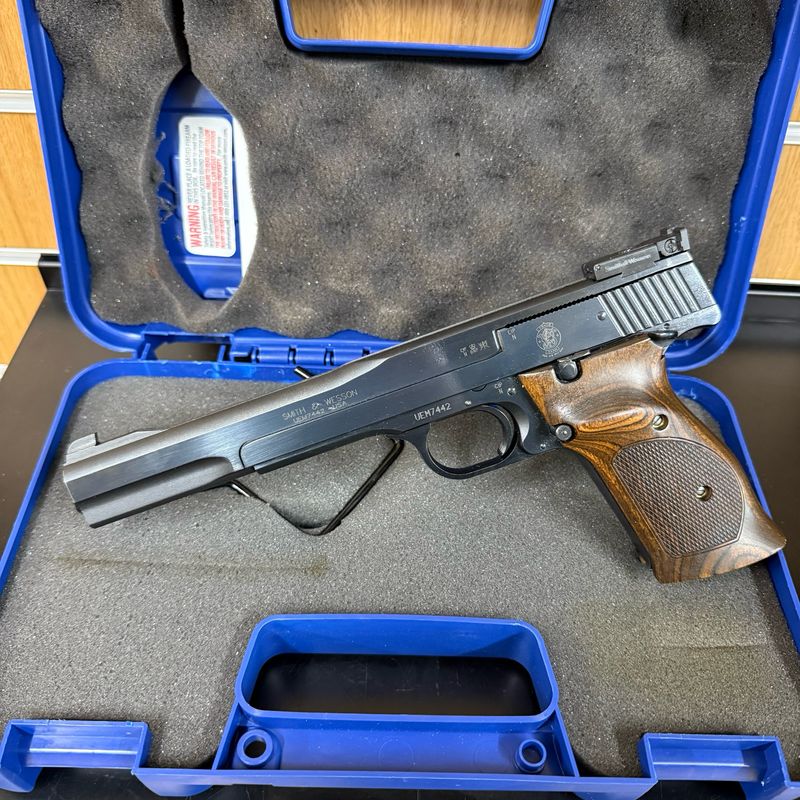 Smith &amp; Wesson Model 41 7” .22LR | Ex-Demo