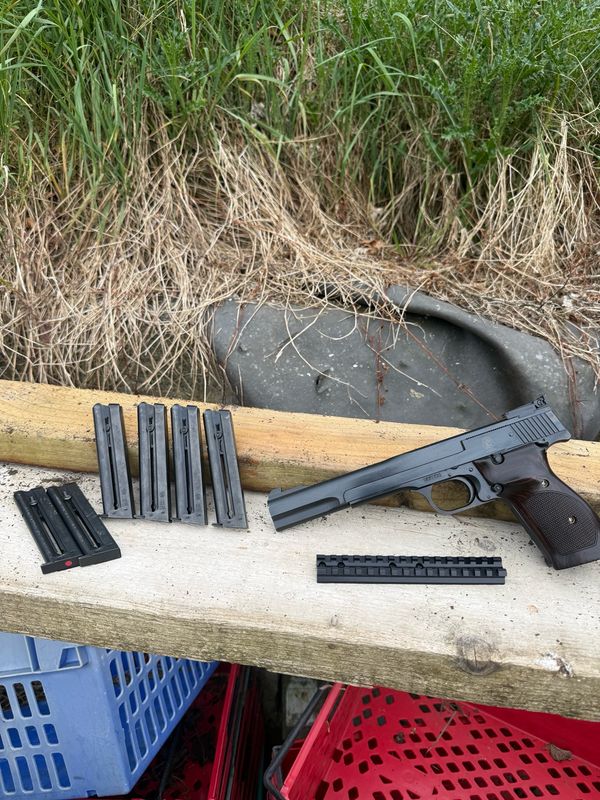 Smith &amp; Wesson Model 41 7” Package | Pre-Owned