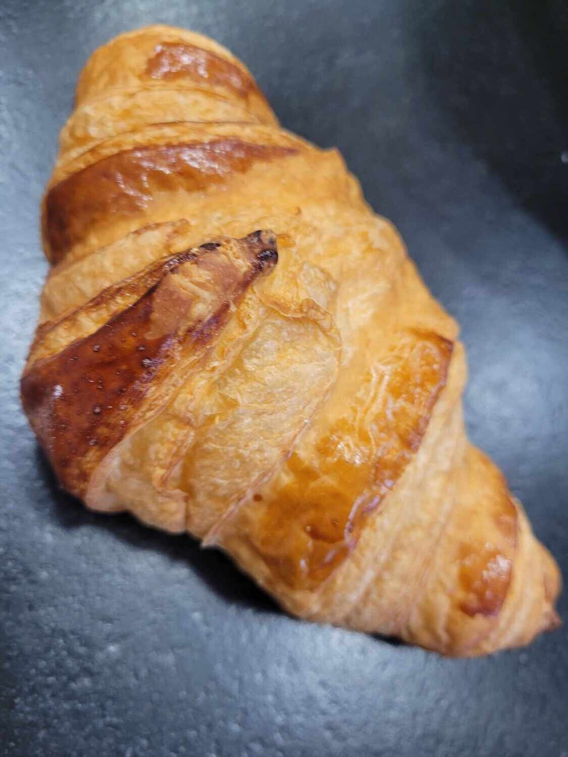 Croissant nature Ema