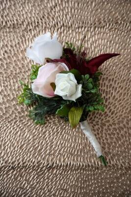 Sweet Merlot Posy (Purchase)