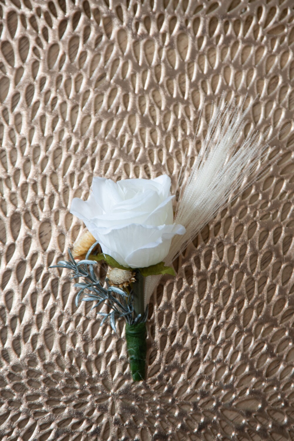 Rustic Romance Pampas Boutonnier (Rental)