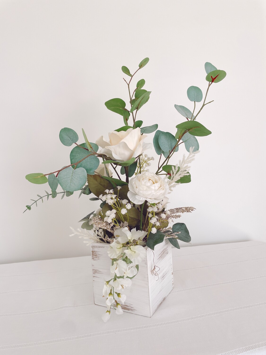 Field of Dreams Pillar Wood Centerpiece (Rental)