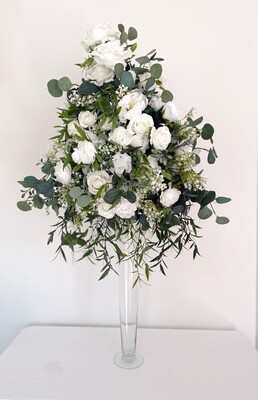 Heavenly Scent Ex-Large Glass Vase Centerpiece (Rental)