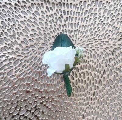 Little Touch of Blue Boutonniere (Rental)