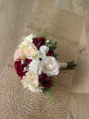 Sweet Merlot Bridesmaid Bouquet (Rental)