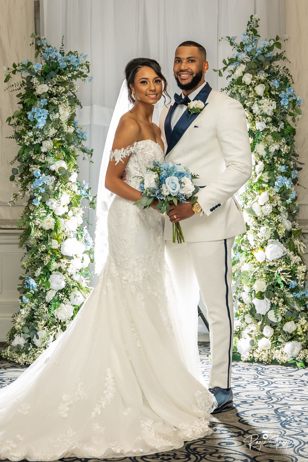 Little Touch of Blue Backdrop (Rental No Shipping)