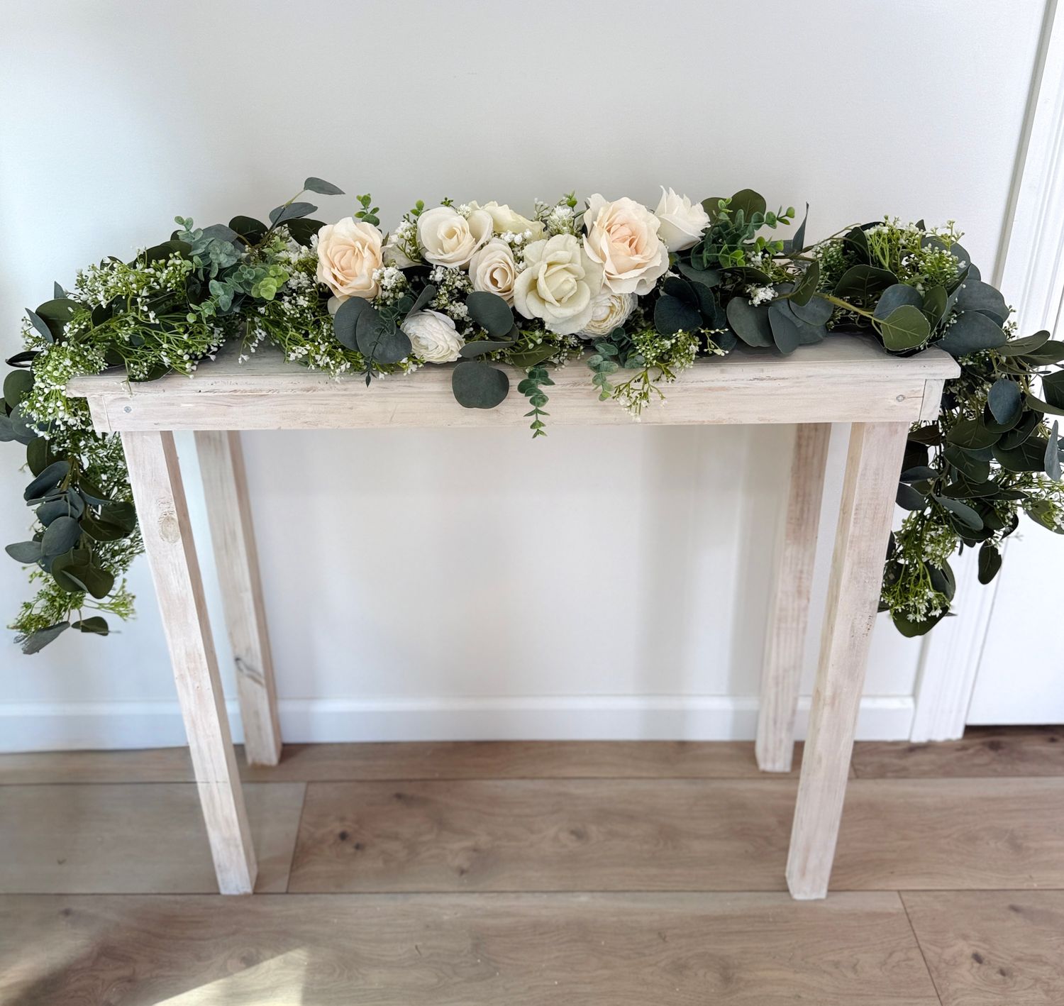 Simply Elegant Table Runner (Rental)