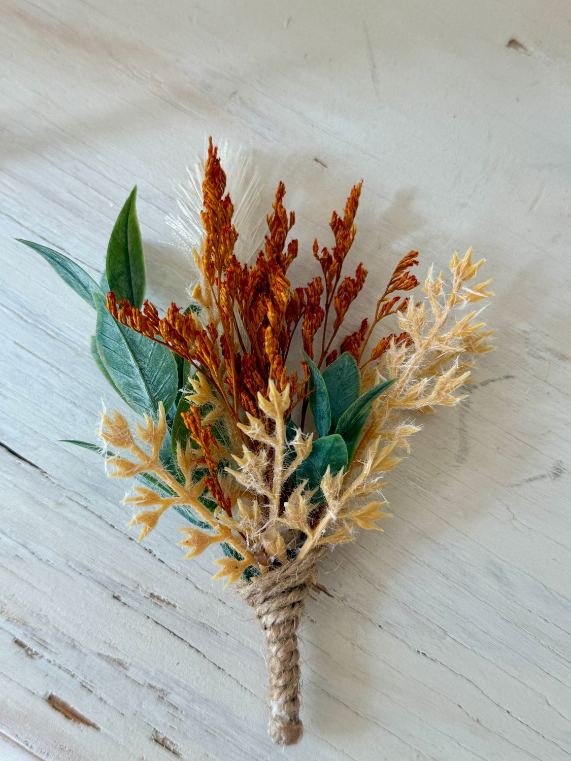 Rustic Romance Boutonnier (Rental)