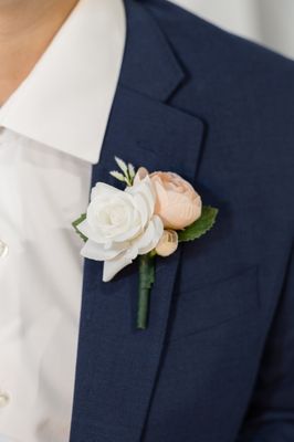 Pretty in Pink Boutonnier (Rental)