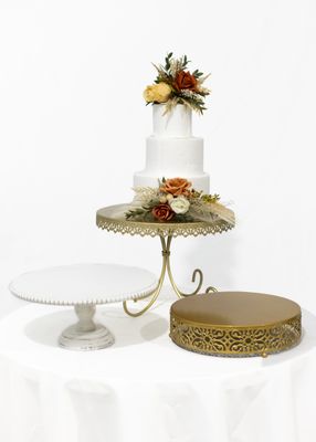 Rustic Romance Cake Cluster (Purchase)
