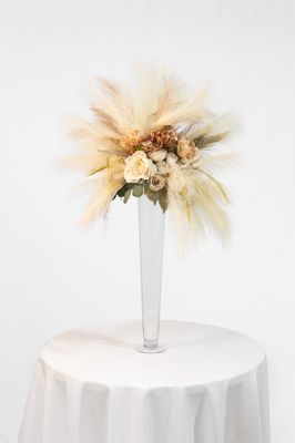Blushing for You Large Glass Vase Centerpiece (Rental)