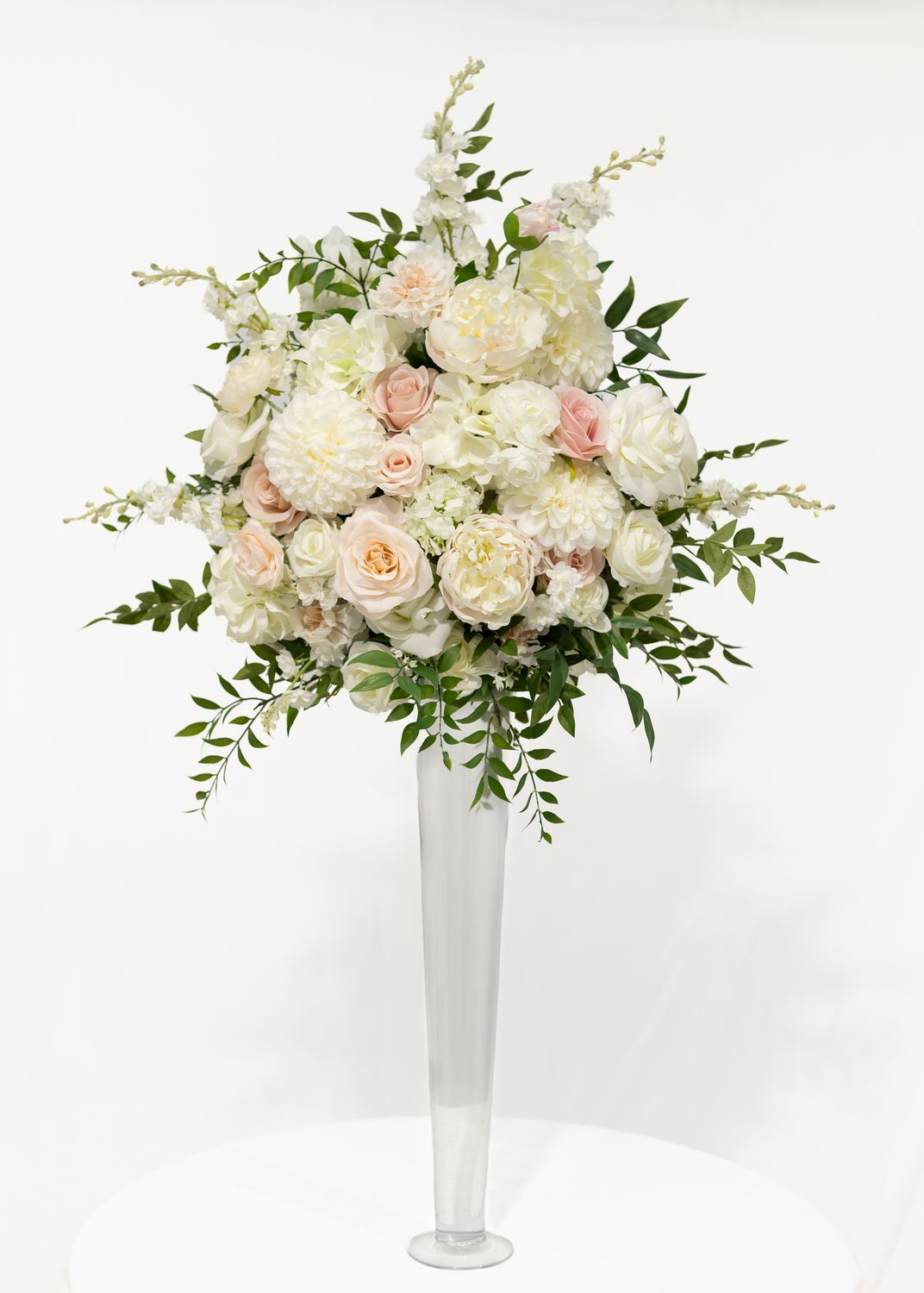 Pretty in Pink Large Glass Vase Centerpiece (Rental)