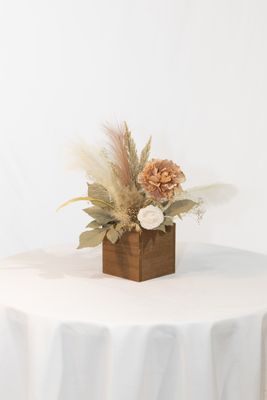 Blushing for You Boxwood Centerpiece (Rental)