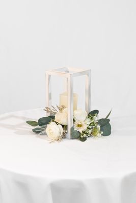Field of Dreams Candlewood Centerpiece (Rental)